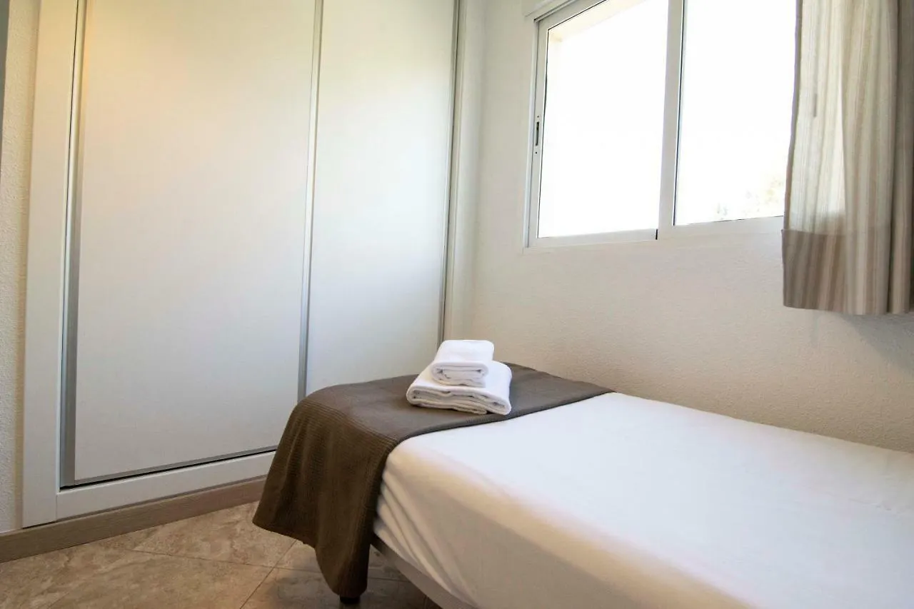 Letmalaga Bay Views Apartment 0*, Malaga
