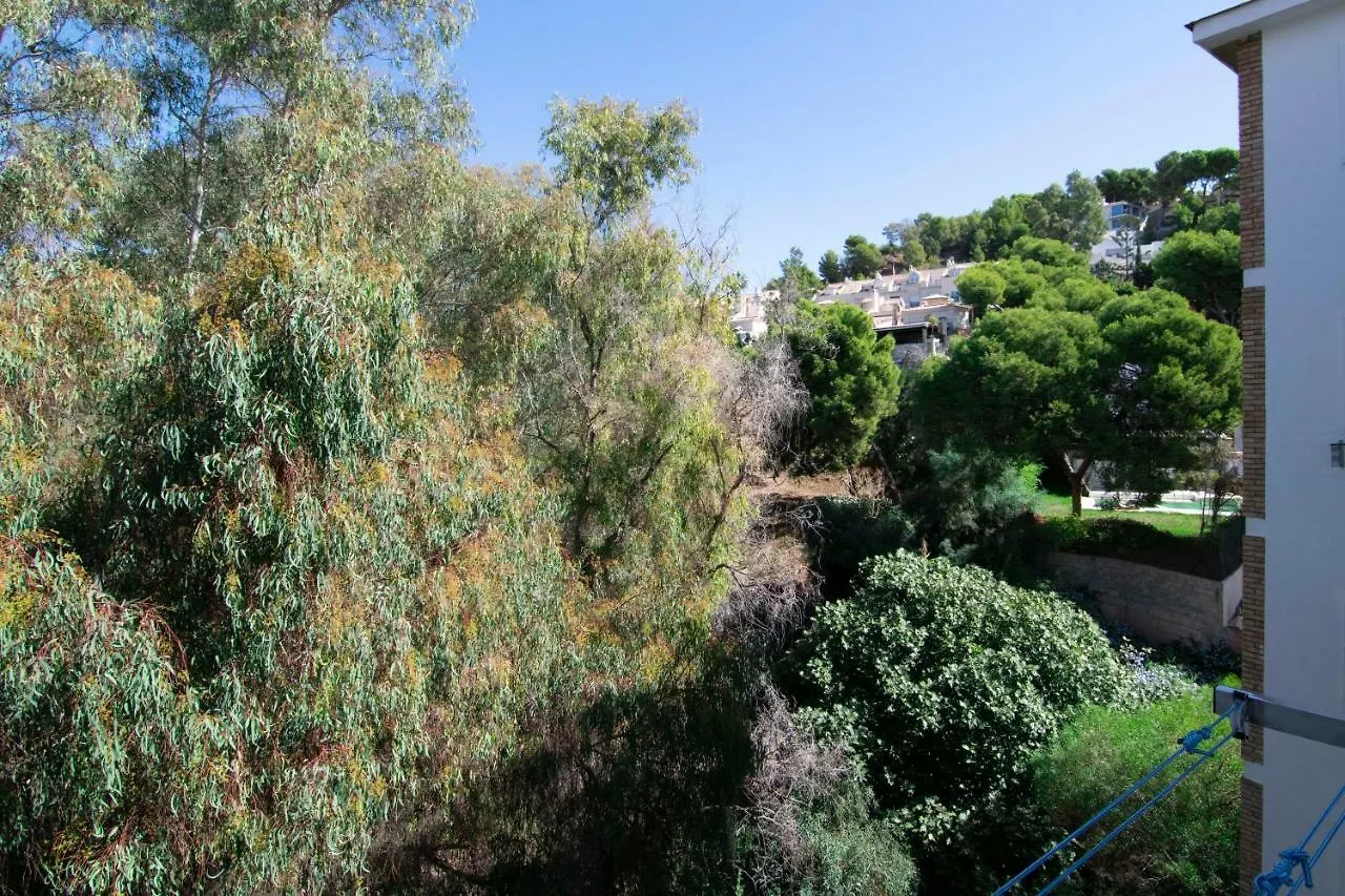 Letmalaga Bay Views Apartment 0*, Malaga